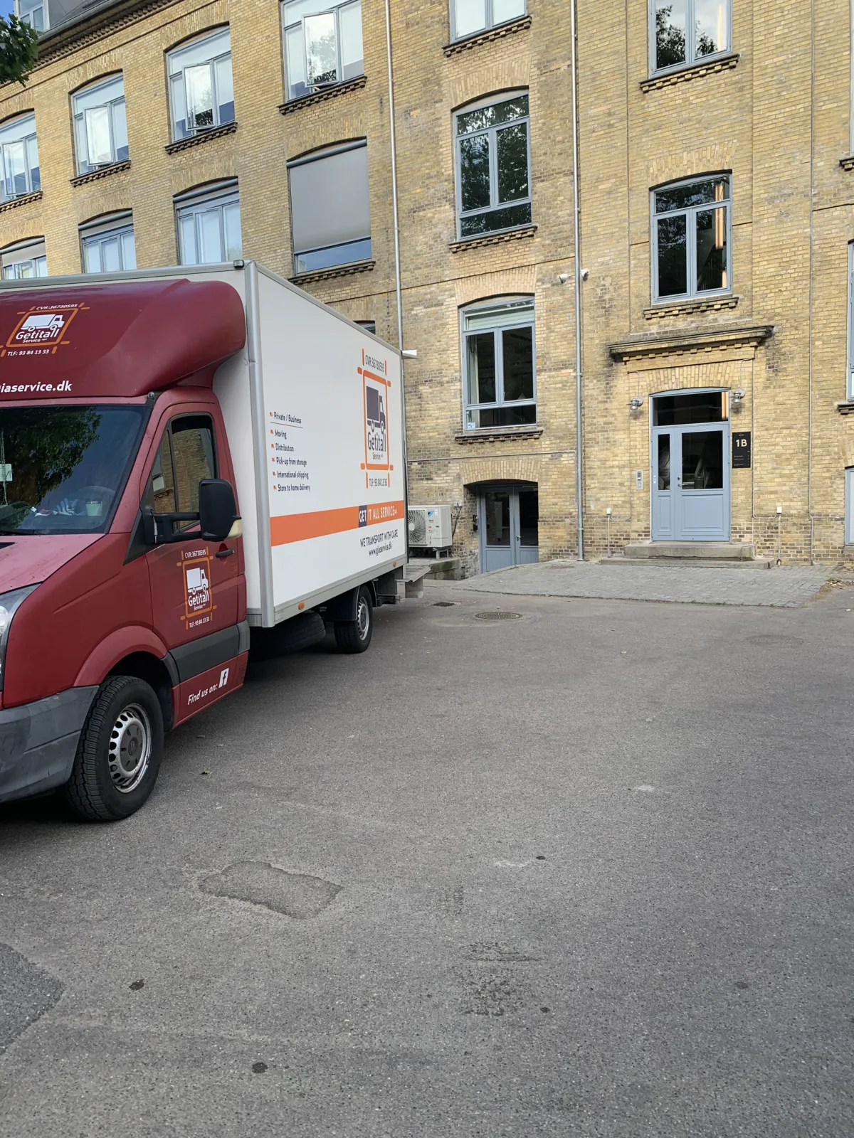 Flytning & Rydning i Rudersdal — Holte, Nærum, Birkerød & Vedbæk | GIA Service ApS